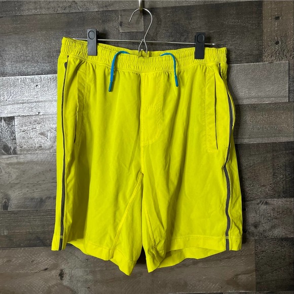 SOLD Lululemon Lined Pace Breaker Shorts Large - Picture 1 of 3